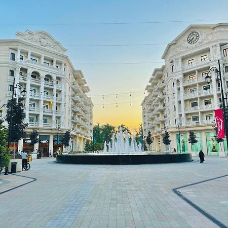 Boulevard Tashkent City Exteriör bild