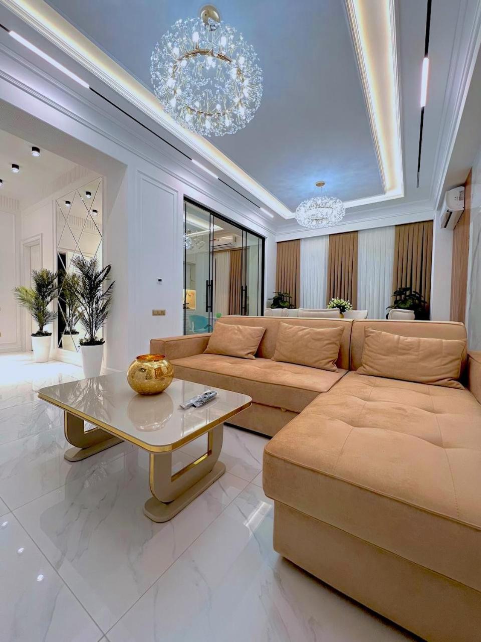 Boulevard Tashkent City Exteriör bild